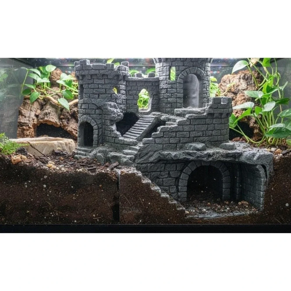 Crumbling Castle Hide and climb - Underground Viewing dungeon